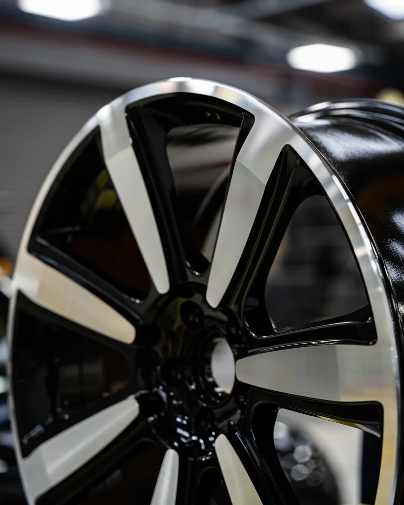 Diamond cut alloy wheels in London